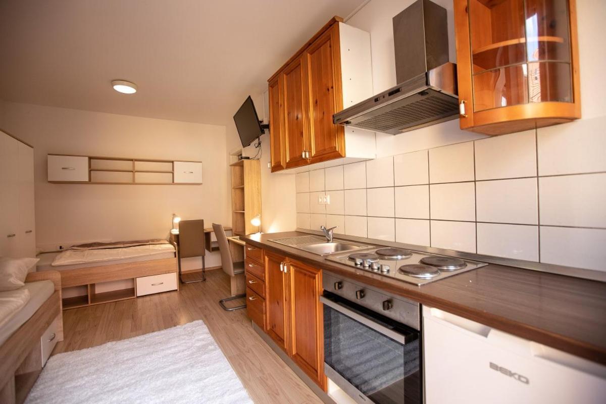 Maribor City Center Minidorm Apartment מראה חיצוני תמונה